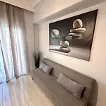 ε&f Deluxe شقة